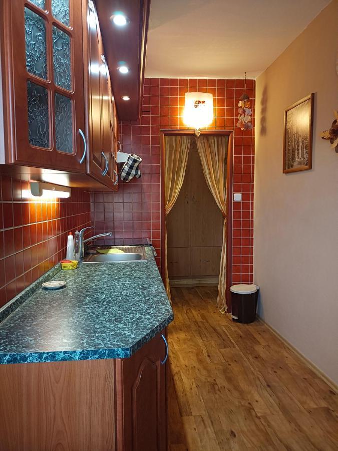 Prijemne Bydleni Na Vylety Po Okoli Apartment กลาโตเว ภายนอก รูปภาพ